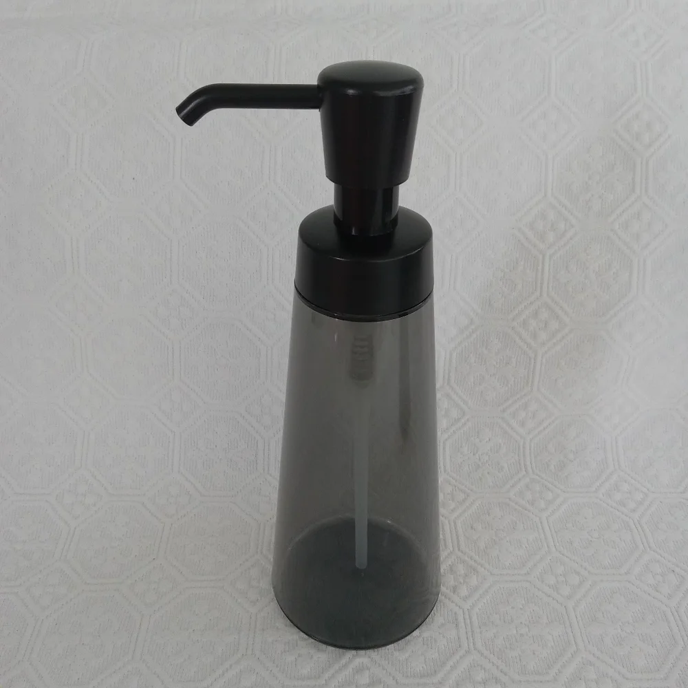 TARGET Room Essentials Plastic Black Soap/Lotion dispensers *NEW Set of 2.